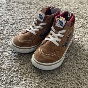 Vans six 10 little boy